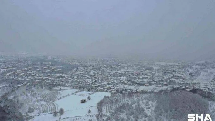 Sis, kar ve doğanın eşsiz uyumu kartpostallık görüntüler oluşturdu