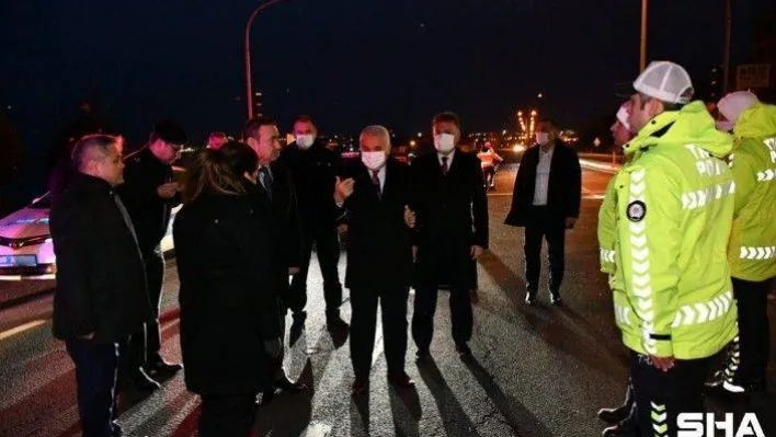 Tekirdağ Valisi İstanbul sınırına gidip tek tek uyardı