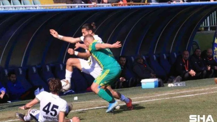 TFF 3. Lig: Belediye Derincespor: 0 - Esenler Erokspor: 1