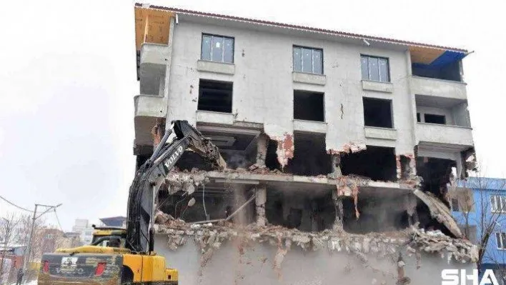 Yıldırım'da kaçak yapıya geçit yok