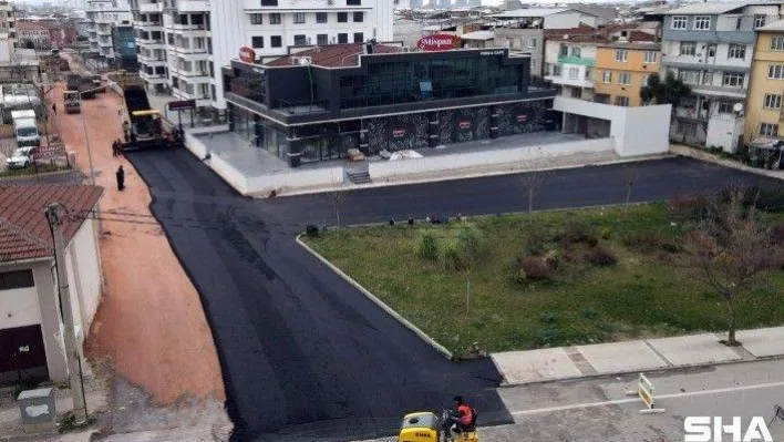 Yollar 60 bin ton sıcak asfaltla kaplandı