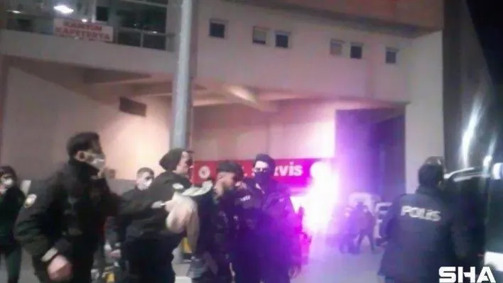 Alkollü şahıslar hastanede kavga çıkardı: 2 gözaltı