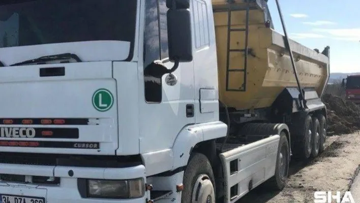 Arnavutköy'de kaçak hafriyat dökümüne suçüstü: Yakalanan şoföre ceza yağdı