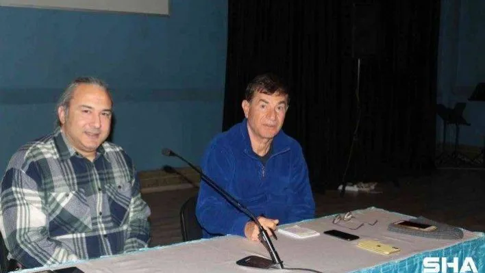 Balıkesirspor Teknik Direktörü Giray Bulak içini döktü