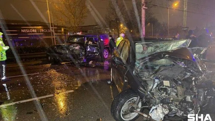 Bursa'da alkollü sürücülerin karıştığı zincirleme kazada 1 kişi öldü, 1 kişi yaralandı