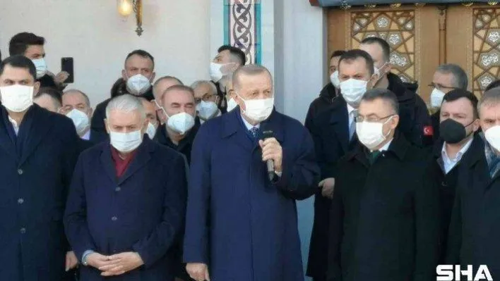 Cumhurbaşkanı Erdoğan: 'Hocamız, bizim de üzerinde çok emeği olan bir hocamızdı. Yetişmemizde kendisinden çok şeyler öğrendik'