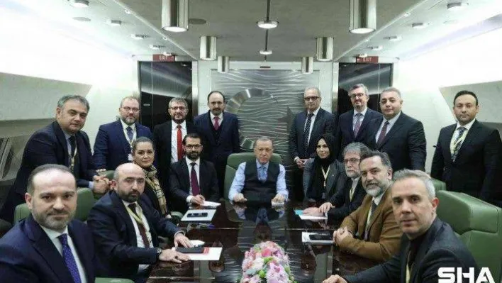 Cumhurbaşkanı Erdoğan, Ukrayna dönüşü konuştu: &quotPutin ile Zelenski'yi üst düzeyde bir araya getirmek istiyoruz&quot