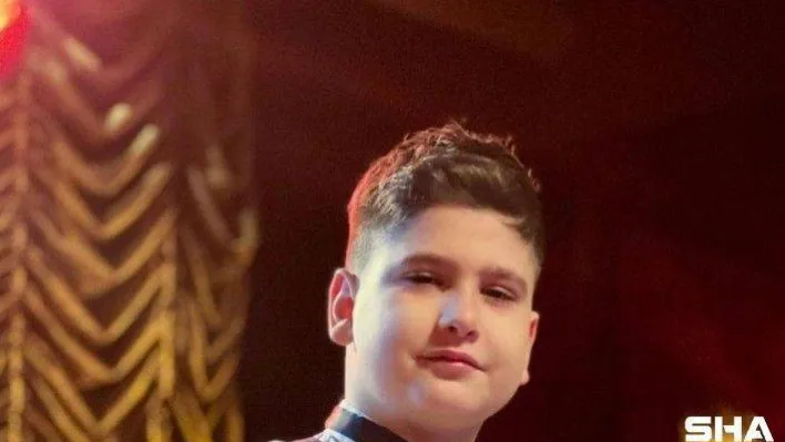 Dehamcan Biçen, sesiyle mest ediyor: 4 ayda 2 klip çekti