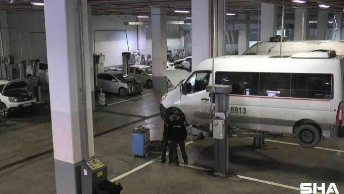 Elektrikleri kesik olan otomobil yetkili servisi 20 gündür jeneratörle çalışıyor