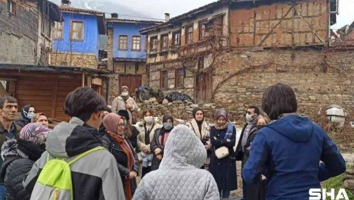 Esenlerliler ulu şehir Bursa'yı ziyaret ediyor