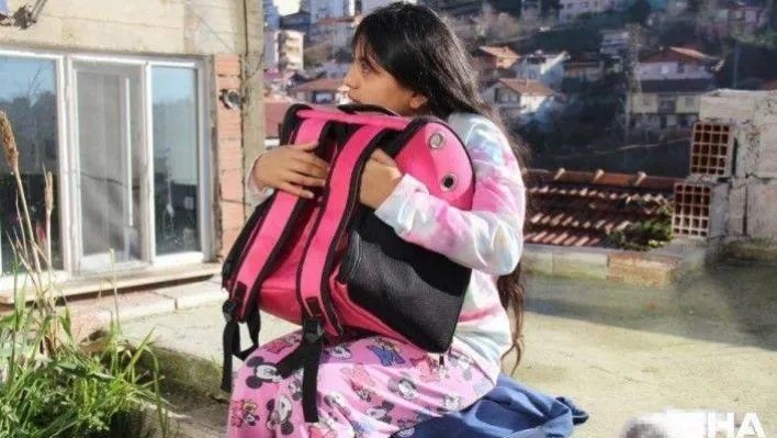 Evinde çıkan yangın köpeklerini telef etmişti, yeni bir köpek sahiplenmek istiyor