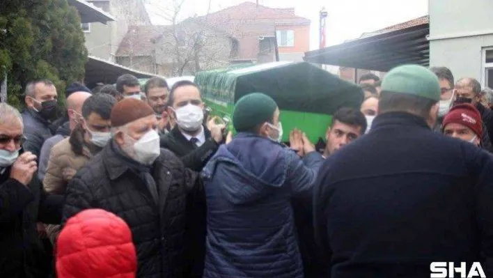 Feci kazada hayatını kaybeden çift, toprağa verildi