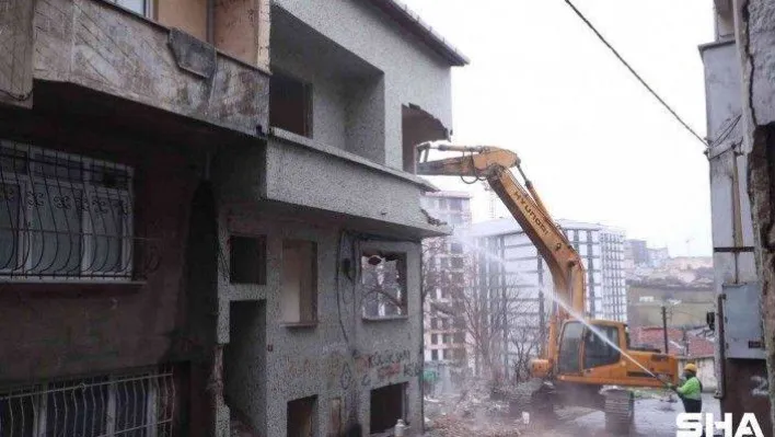 Gaziosmanpaşa'da kentsel dönüşüm çalışmaları hız kesmeden devam ediyor