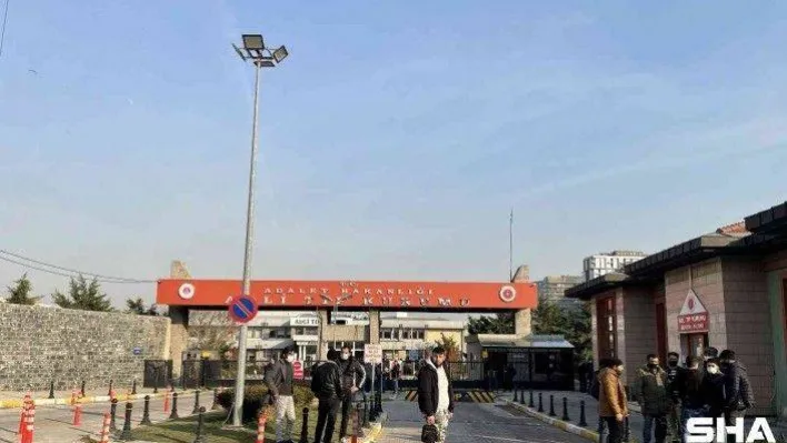 Güngören'deki yangında ölen 5 işçiden 3'ünün cenazesi Adli Tıp'tan alındı