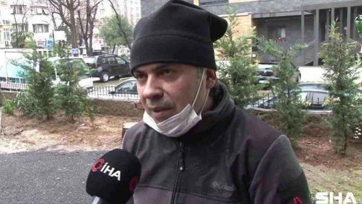 Kadıköy'de zeminin çökmesi ile çukura düşen dükkan sahibi: &quot30 dakika çukurda kaldım&quot