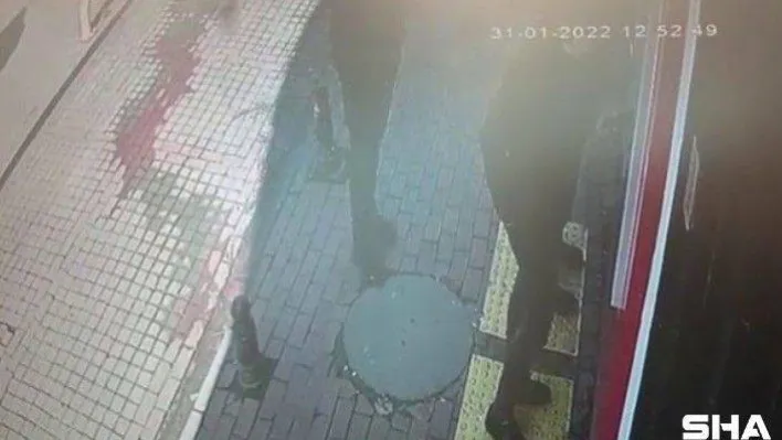 Kendilerini banka görevlisi olarak tanıttılar, 125 bin dolandırdılar