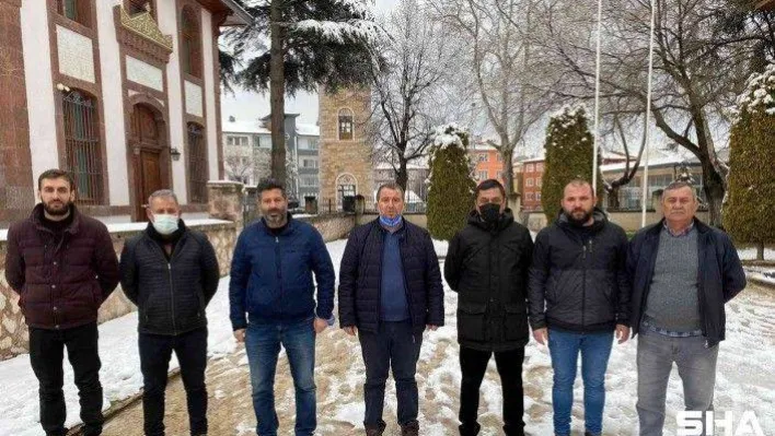 Otogarda 2 firma çalışanları birbirine girdi, 2 kişi yaralandı