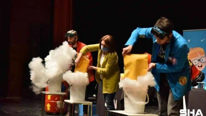 (ÖZEL) Bilim şenliğine katılan çocuklar hem eğlendi hem öğrendi