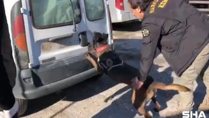 TEM'de durdurulan araçta 115 kilogram uyuşturucu madde ele geçirildi