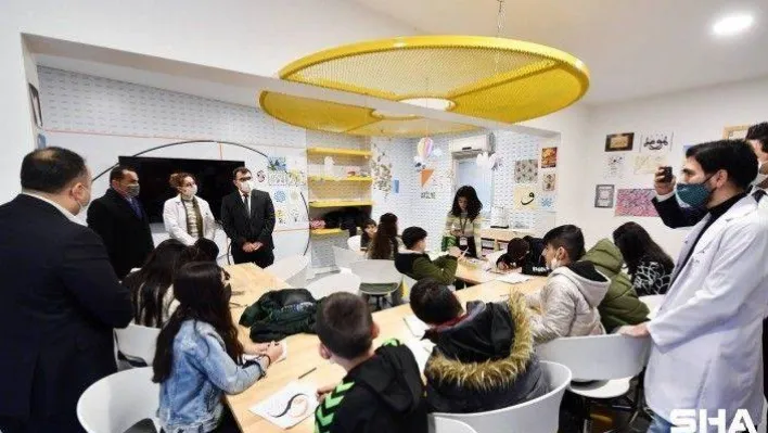 TÜBİTAK Başkanı Hasan Mandal'dan Bilim Beyoğlu'na ziyaret