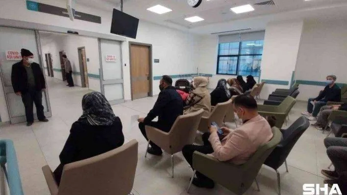 Turkovac'a akın var: 4 bine yakın aşı yapıldı