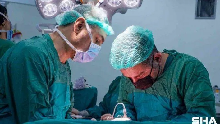 Ülkesinde birçok hastaneye gitti ama dermanı Türkiye'de buldu