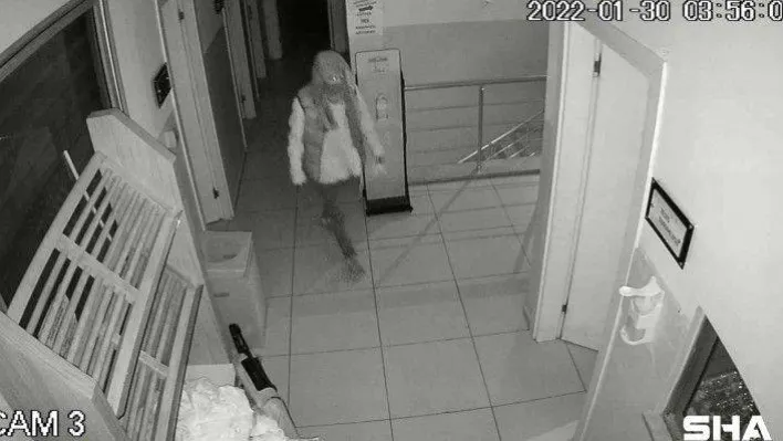 Üsküdar'da amatör futbolcudan eski takımına hırsızlık şoku