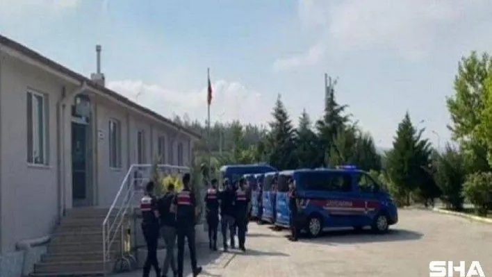 Balıkesir merkezli FETÖ operasyonu: 26 gözaltı