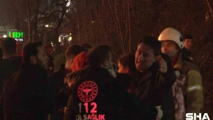 D100 Karayolunda feci kaza: Araç bariyerlere girdi, sürücü camdan fırlayarak havada takla attı