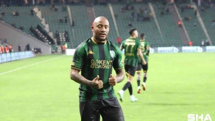 Dino'dan Kocaelispor'a veda