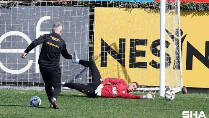 Galatasaray'da Konyaspor maçı hazırlıkları sürüyor