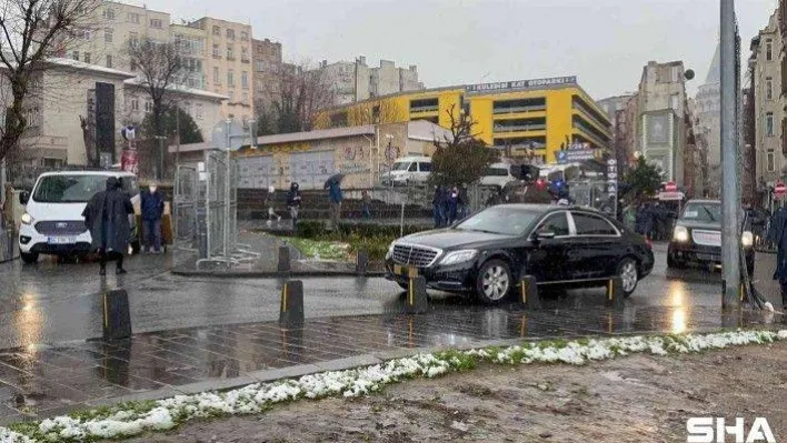 İsrail Cumhurbaşkanı Herzog Neve Şalom Sinagogu'nu ziyaret etti