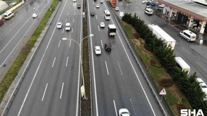 İstanbul'da önlemler etkili oldu, yollar boş kaldı