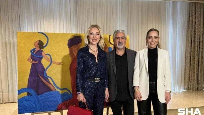 Kadınlar Günü'ne özel 'Düğüm' sergisi sanatseverlere kapılarını açtı