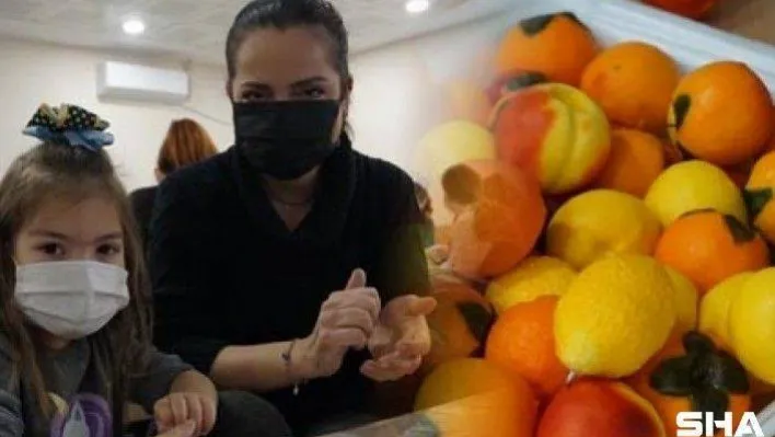 Minik öğrenciler Osmanlı mirası mis meyve sabunu yapmayı öğrendi