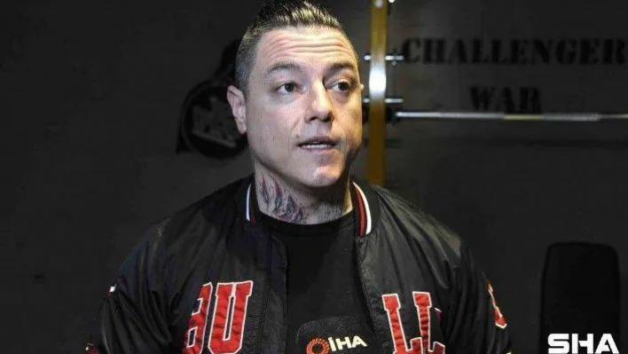 Online'nın kolaylılığı bir çalıştırıcının tecrübesiyle hibrit egzersiz