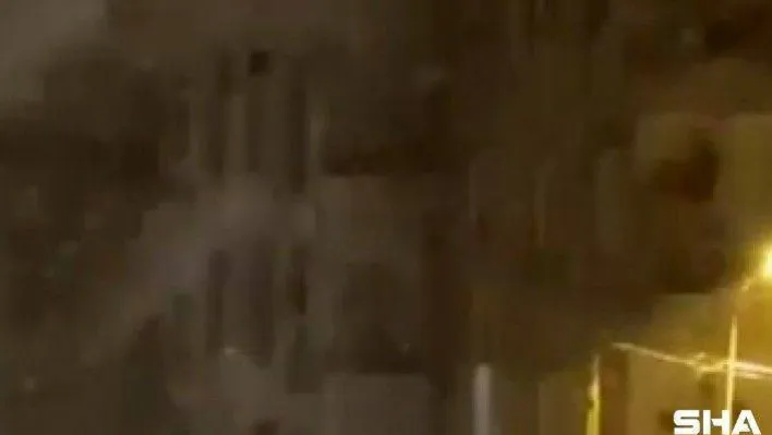 (ÖZEL) Buzlanan yolda sürücüler zor anlar yaşadı