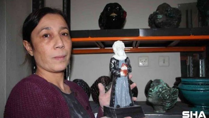 (ÖZEL) Emekli olduktan sonra can sıkıntısıyla başladığı işte şimdi bir atölyesi var