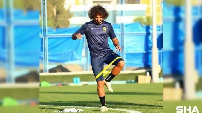 Sadık Çiftpınar: &quotTüm futbolseverlerden özür diliyorum&quot