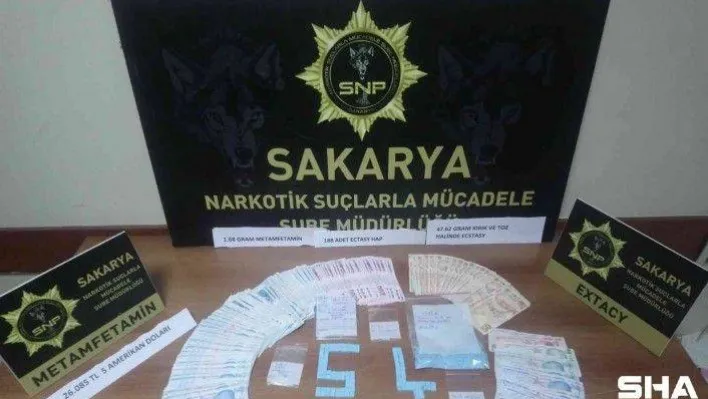 Sakarya'da 13 kilo uyuşturucu yakalandı, 27 şüpheli tutuklandı