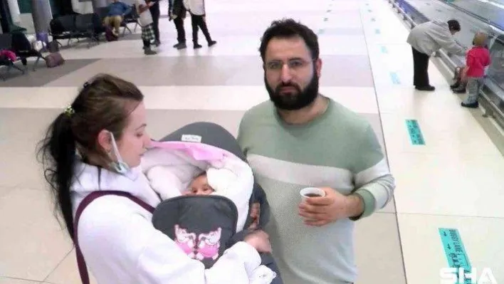 Savaştan üç saat önce doğan bebek ailesiyle birlikte yurda döndü