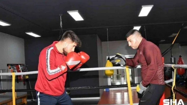 Serkan Demirkol, Türkiye Üniversitelerarası Boks Şampiyonası'nda KKTC'yi temsil edecek