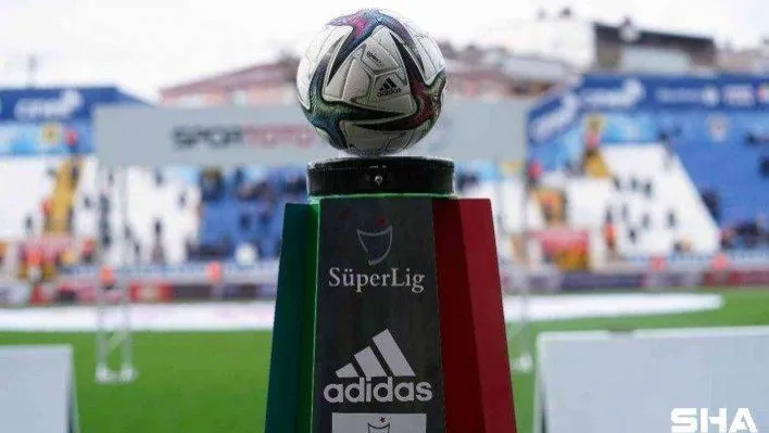 Spor Toto Süper Lig: Kasımpaşa: 0 - Çaykur Rizespor: 0 (Maç devam ediyor)