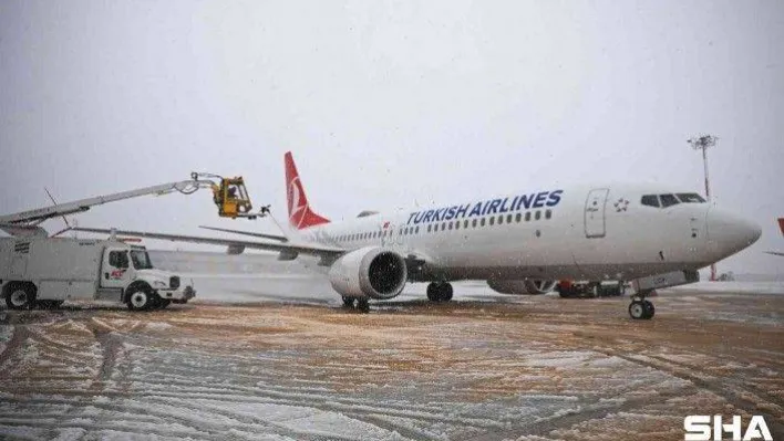 THY uçakları buzlanmaya karşı alkolle yıkanıyor