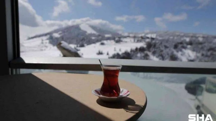 Uludağ'daki sosyal tesis 45 günde 10 bin misafir ağırladı