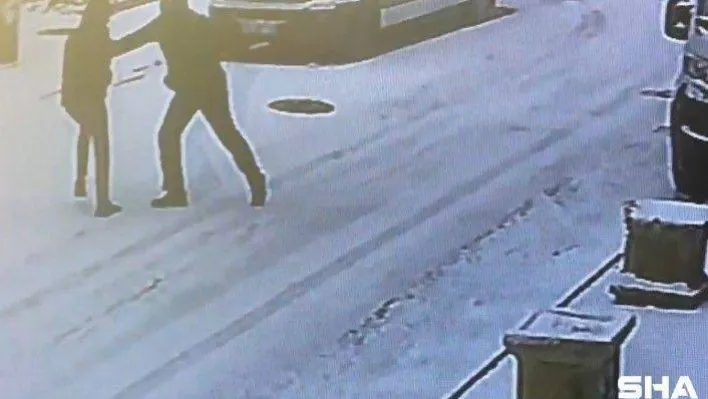 Ümraniye'de işe giden genç kalbinden bıçaklanarak öldürüldü