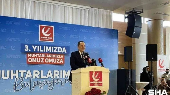 Yeniden Refah Partisi Genel Başkanı Fatih Erbakan muhtarlarla buluştu