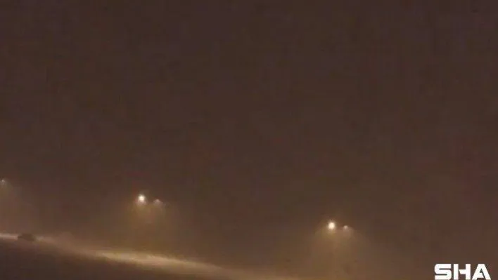 Yokuşta kayan araçlar zor anlar yaşadı