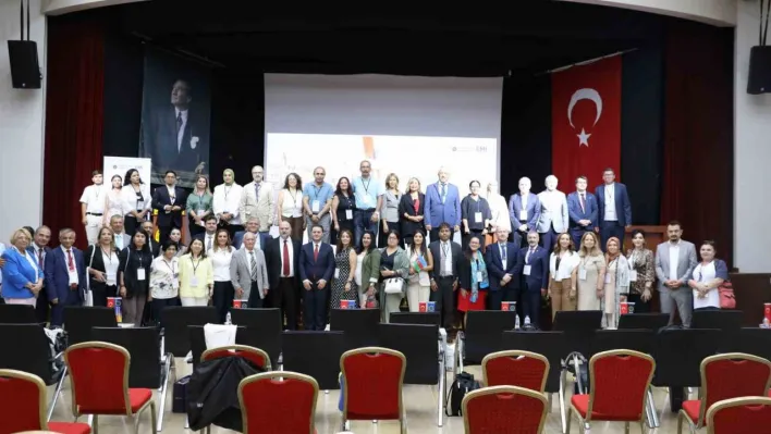 28 ülkeden 500 akademisyen İstanbul'da buluştu