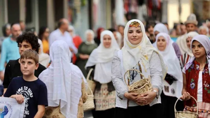 50. Altın Kiraz Festivali coşkuyla başladı